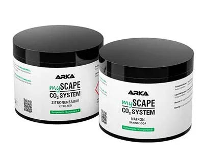 Deux pots Arka myScape CO2 System pour aquarium, poudre acide citrique et bicarbonate.