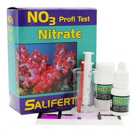 Kit test nitrate eau de mer Salifert avec boîte, seringue, flacons et échelle colorimétrique.