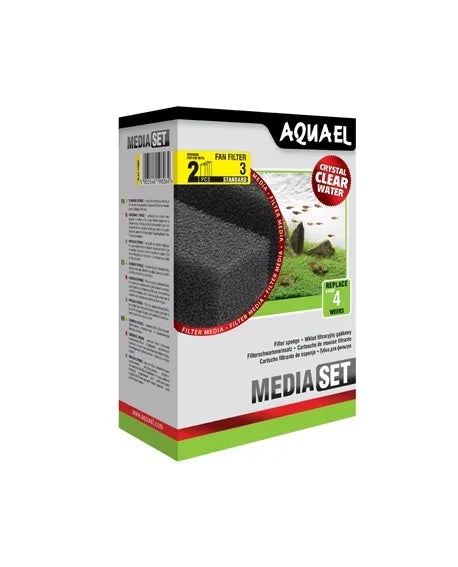 Cartouche de filtration Aquael MEDIA SET pour aquarium, mousse filtrante noire, emballage produit.